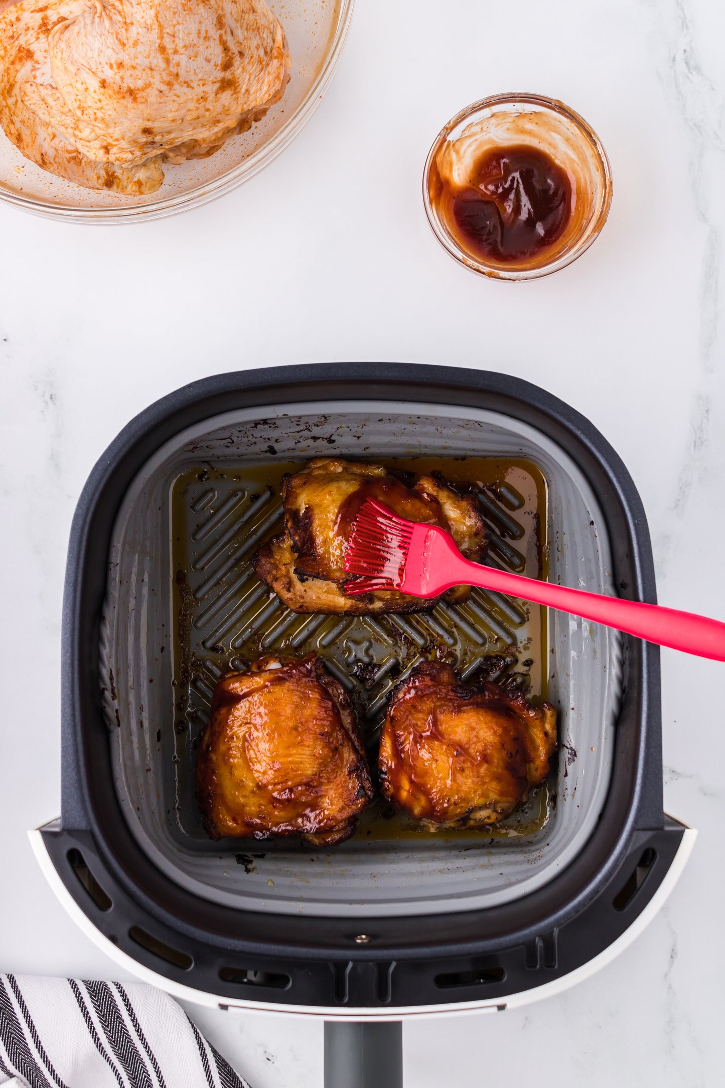 Air Fryer Barbecue Chicken Thighs - Exclusive